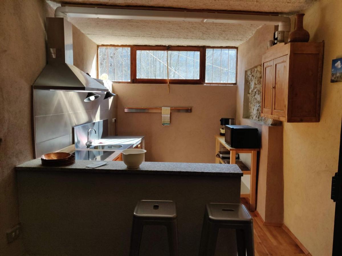 Morier Apartment *